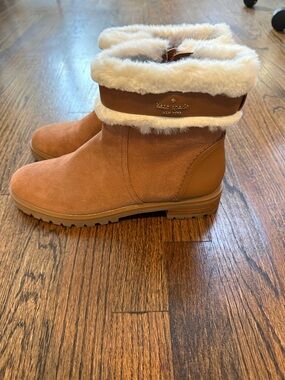 kate spade Tan Suede Ankle Boots with Cream Faux Fur Cuff Size 8.5